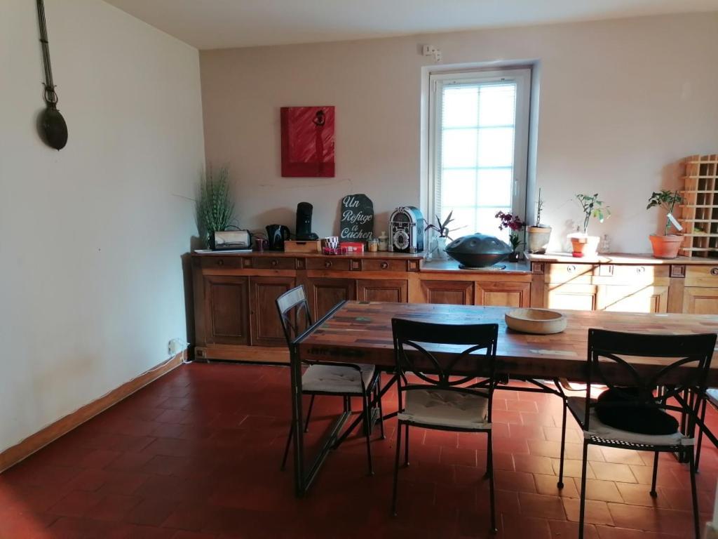 Chambre D'Hotes 1 - Retro - Un Refuge A Cachen Екстериор снимка